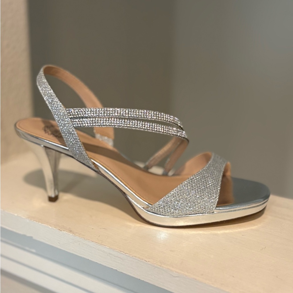 I. Miller Womens Silver Glitter Bria Slingback Heels Sandals Sz 8M Bridal Party - Picture 2 of 9
